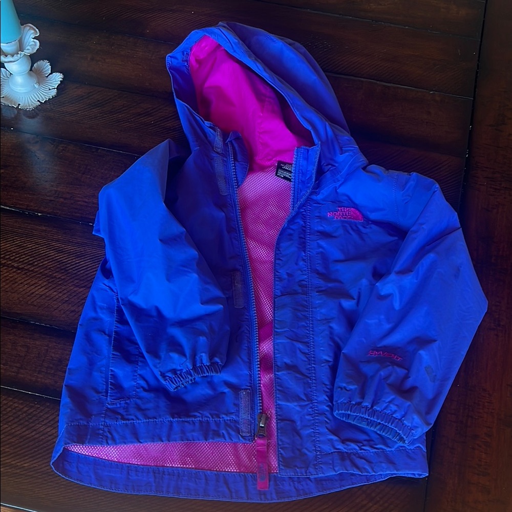 The North Face Pink and Purple Raincoat Lightweight and Stylish